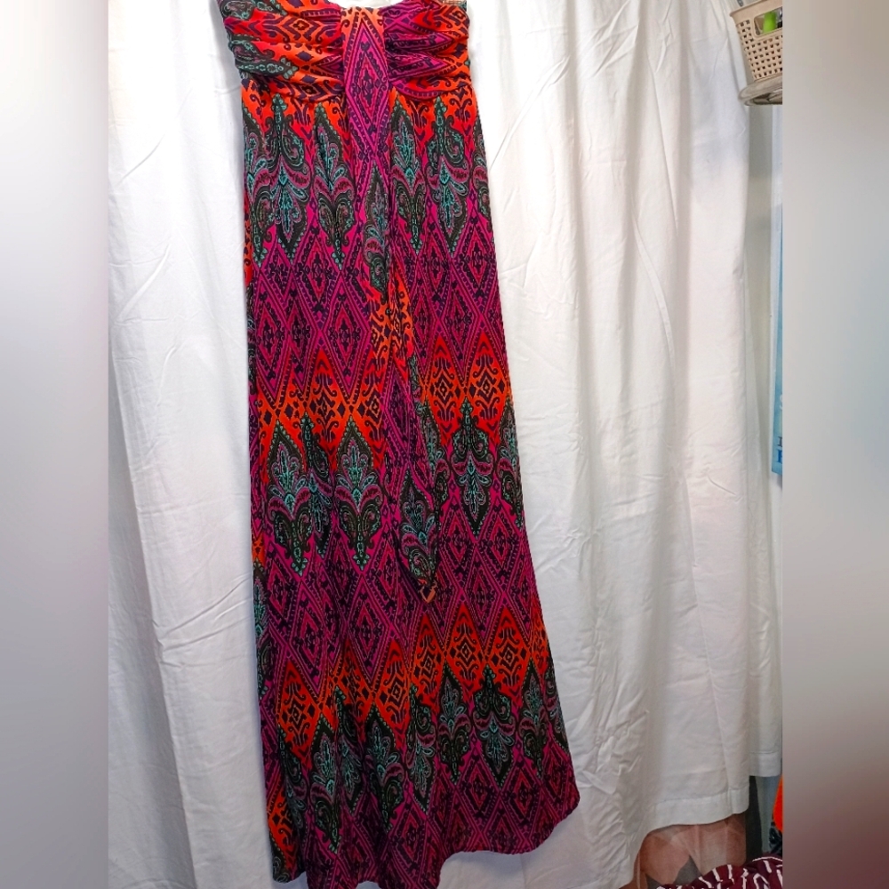 S xhilaration sleeveless maxi dress